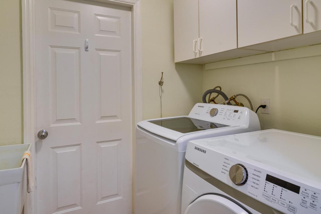 Pet-Friendly Cape Coral Vacation Rental With Lanai! Eksteriør billede
